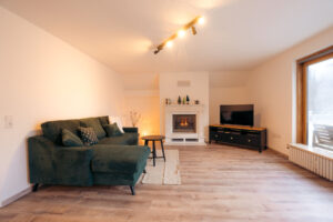 14 - MC_Fullres_Canva-106603